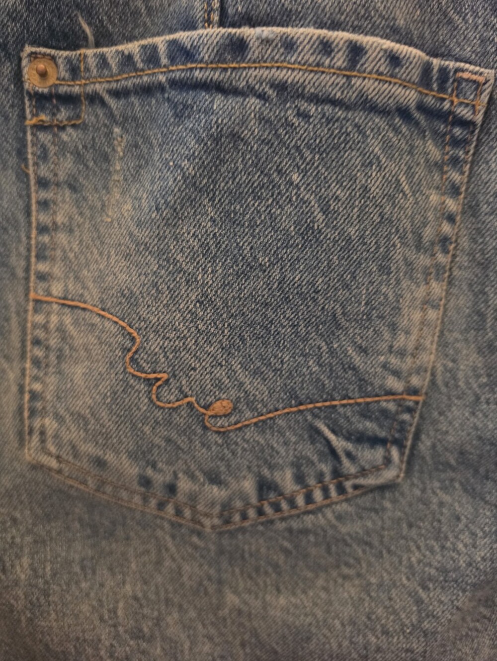 NWT We The Free Good Luck Mid Rise Barrel Jeans in 100 Years - Picture 13 of 14